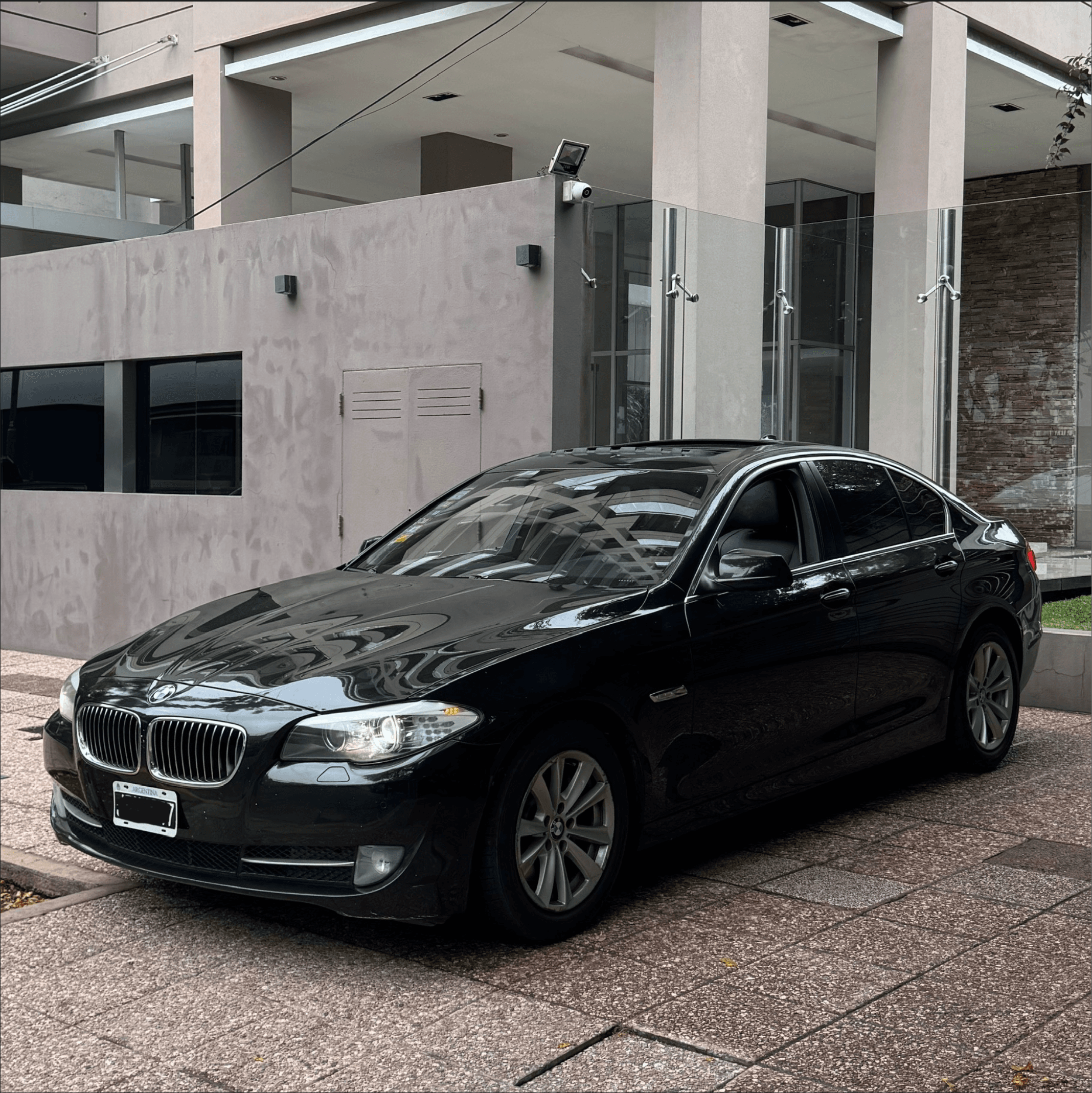 BMW 535i revisado y aprobado