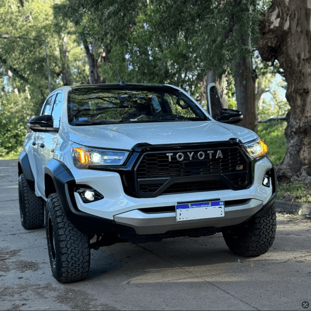 Toyota Hilux GR